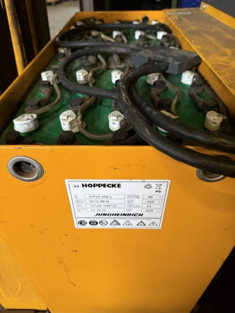 Jungheinrich Elektro Schubmaststapler ETV 112 (B16)